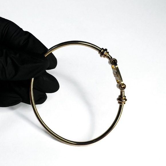 Salvatore Ferragamo Gancini Gold Tone Bracelet. All Inclusion. - Picture 4 of 5